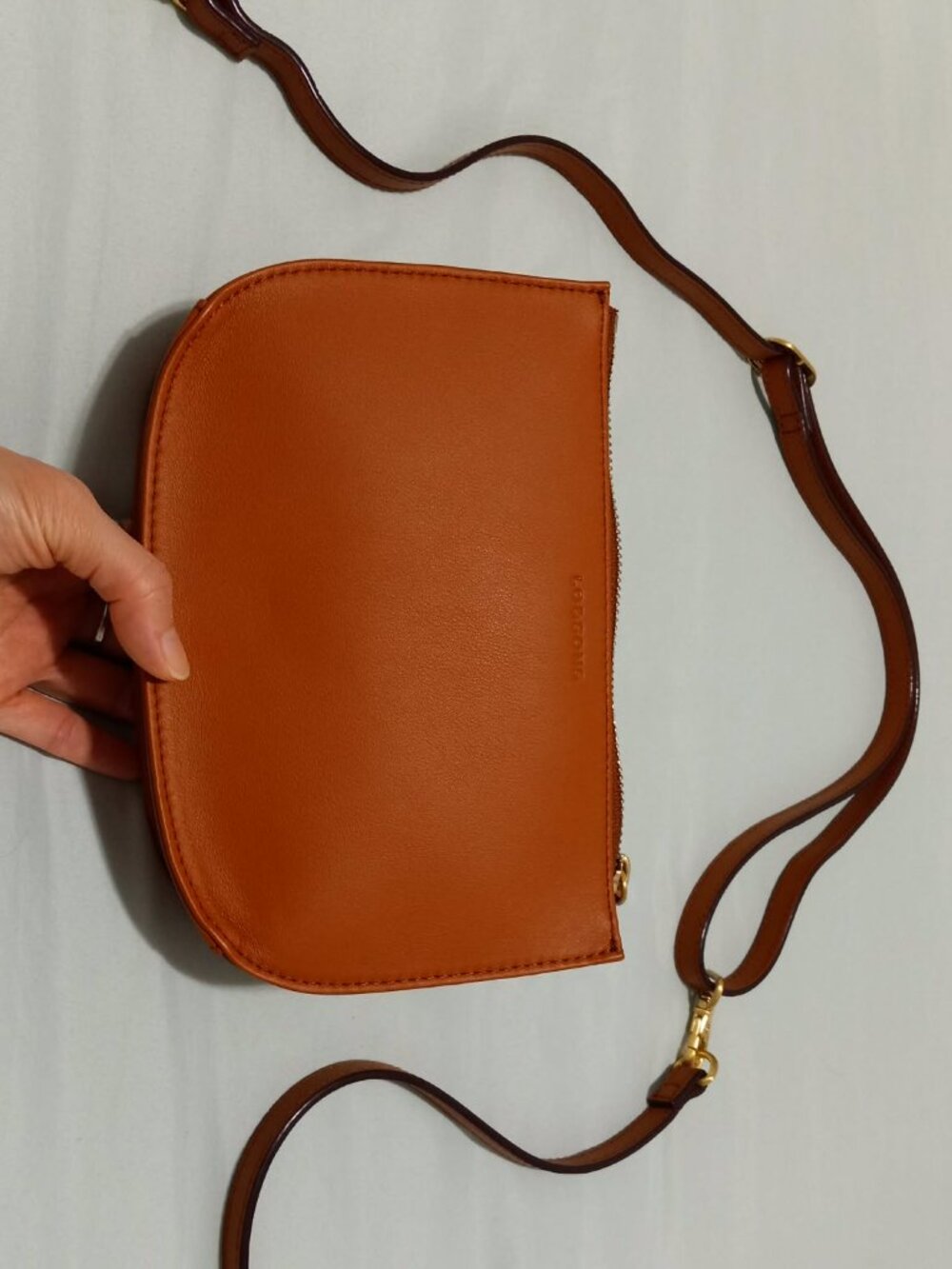 Lo & Sons Waverley 2 Convertible Crossbody Bag